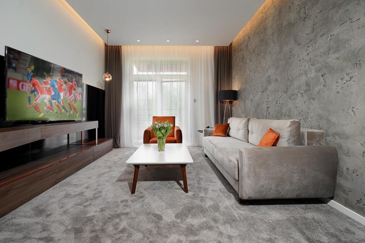Hotel Srbija Lux ستارا بازوفا المظهر الخارجي الصورة