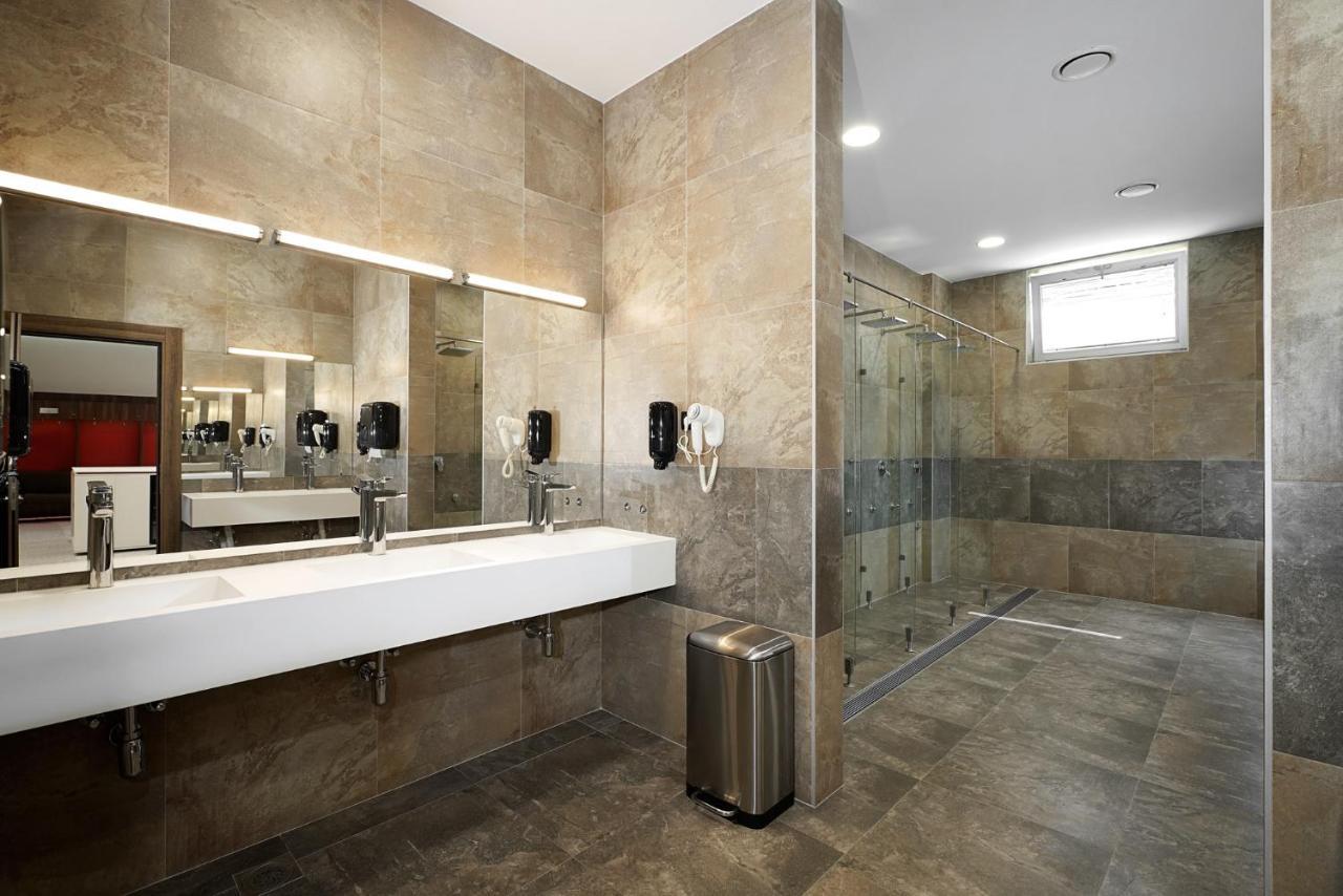 Hotel Srbija Lux ستارا بازوفا المظهر الخارجي الصورة