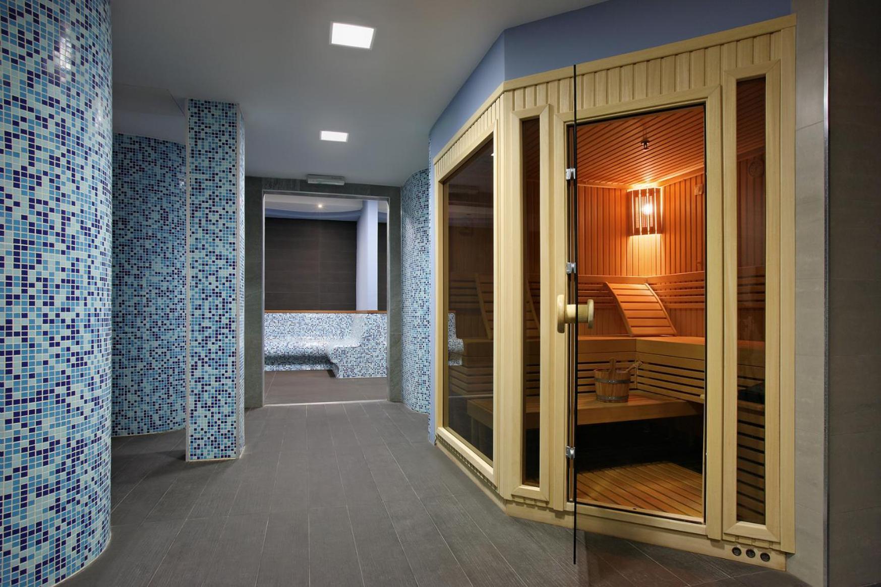 Hotel Srbija Lux ستارا بازوفا المظهر الخارجي الصورة